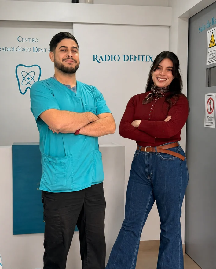 Daniel Cofré y Amelia Araneda, socios fundadores de Radio Dentix